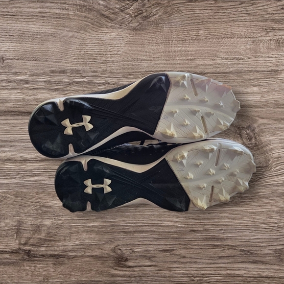 Under Armour Black Baseball Cleats Size 5.5 - Picture 5 of 6
